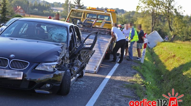 Mszanka. Zderzenie BMW i dostawczego FIATA