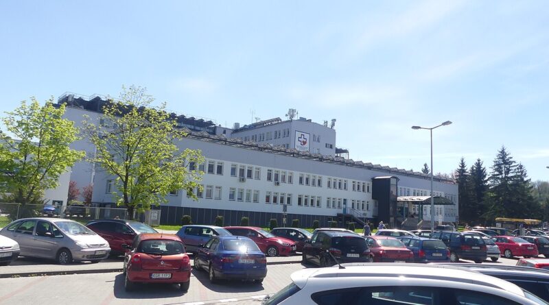 15 etatów mniej w gorlickim szpitalu. Dyrekcja tnie koszty